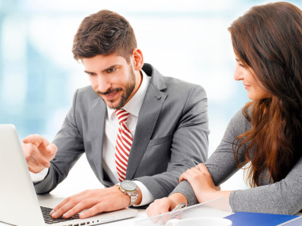 Executivos trabalhando